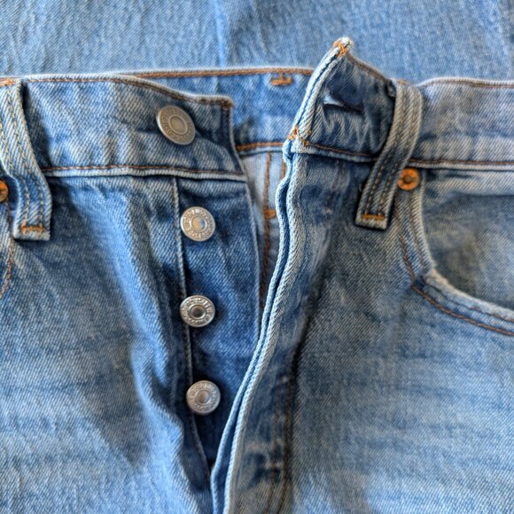 Levi's‎ 501 Women's Skinny Jeans Leave a Trace Light Wash W27 L28 Distressed - Picture 13 of 16